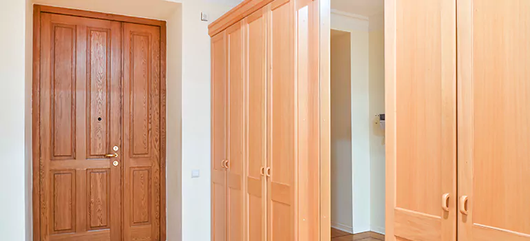 Glass Closet Door Repair in DeBary, FL